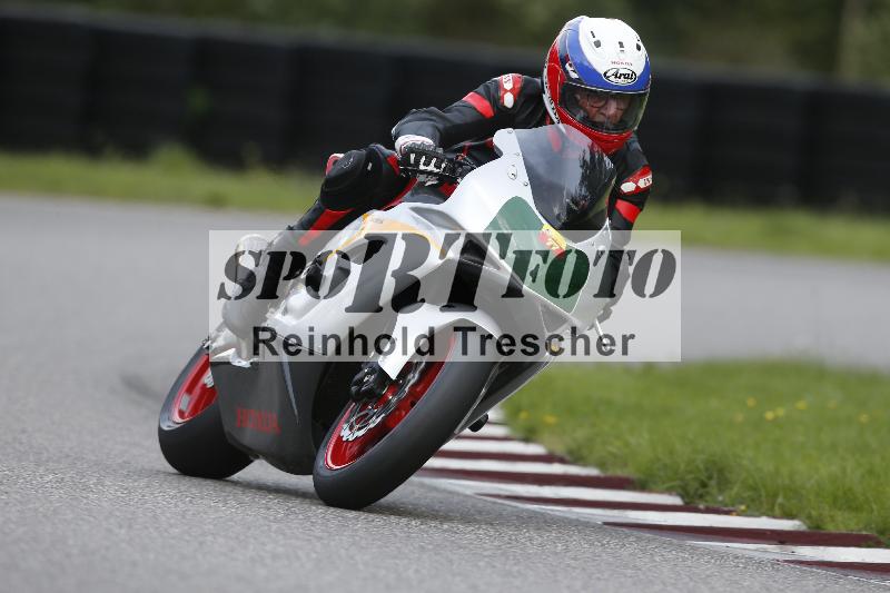 /53 16.09.2025 Track Day Domi Aegerter ADR/Gruppe rot/ohne